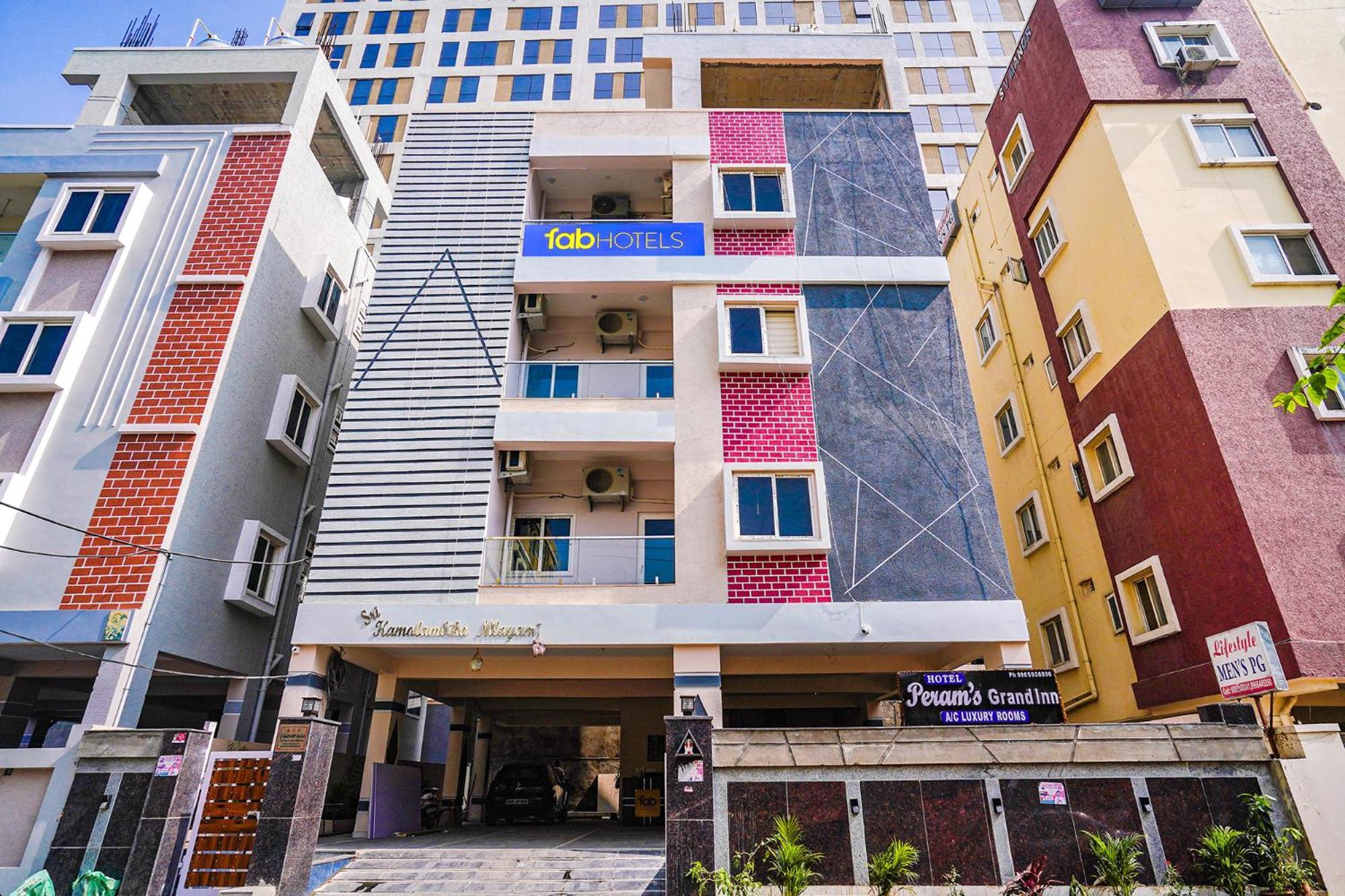 Fabhotel Perams Grand Inn - Hitech City Hyderabad Eksteriør bilde
